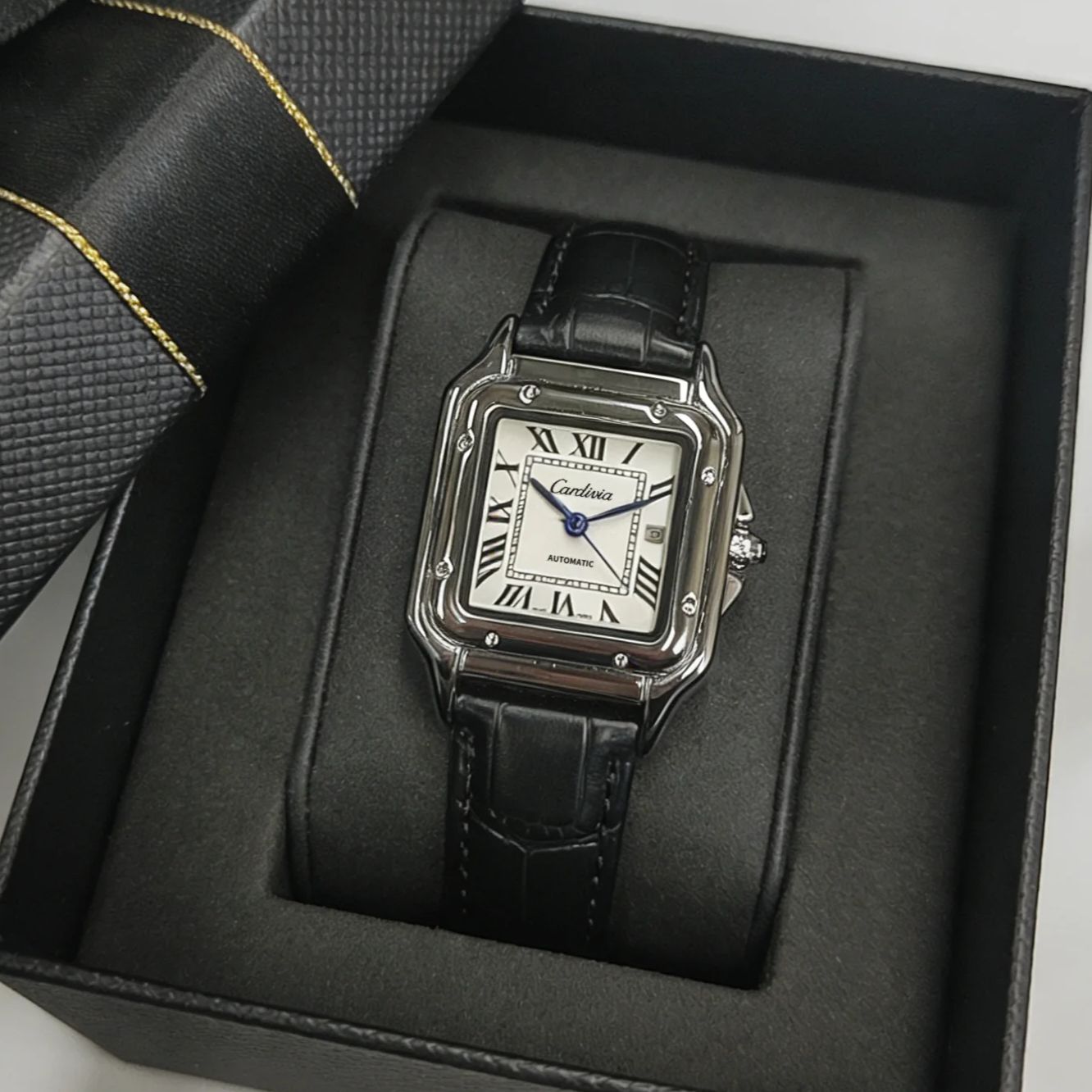Retro Kare Kadın Kuvars Saati, - Cartier Watch Santos incelemesi ve fiyatı